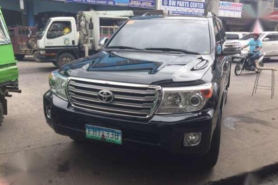Toyota Land Cruiser 2013 Black AT For Sale