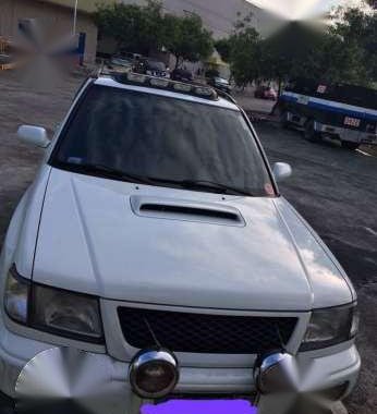 Subaru Forester 1997 White AT For Sale