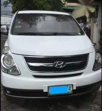 Hyundai Grand Starex 2009 White MT For Sale