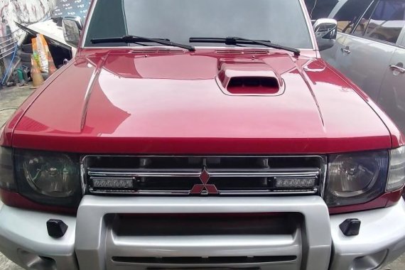 Mitsubishi Pajero 2005 Manual Diesel Red for sale 