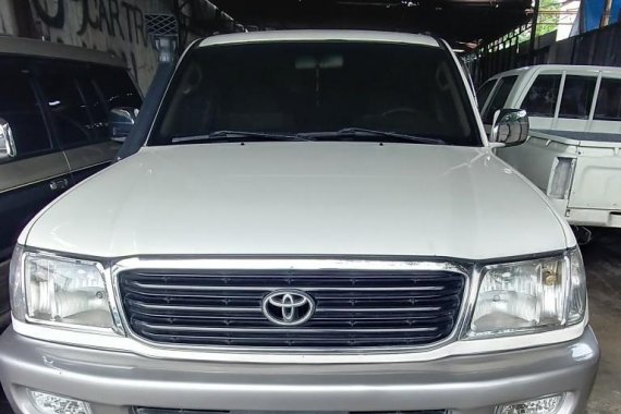 Toyota Land Cruiser 2012 Diesel Automatic White for sale