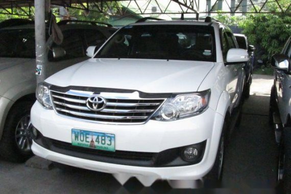 2014 Toyota Fortuner G White Automatic for sale 