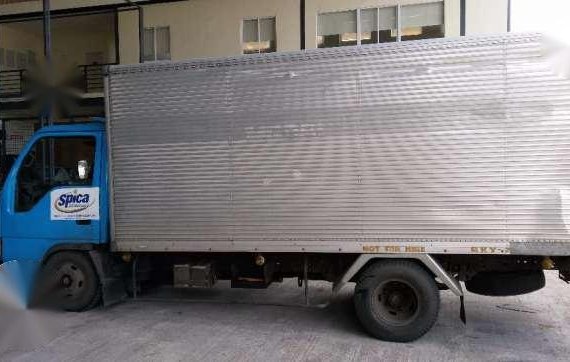 Isuzu Elf Closed Truck fresh for sale 