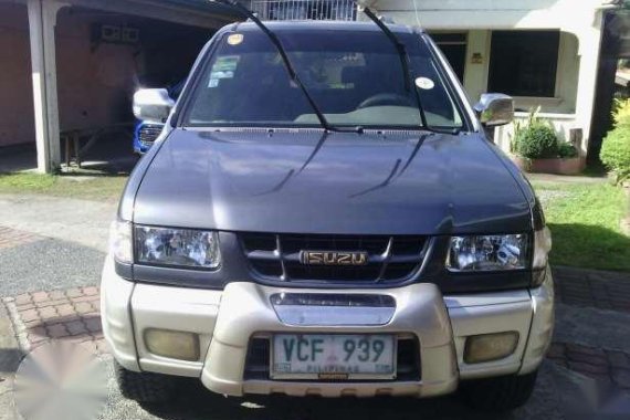 Isuzu Crosswind xuv mt 2003 fuel efficient for sale 