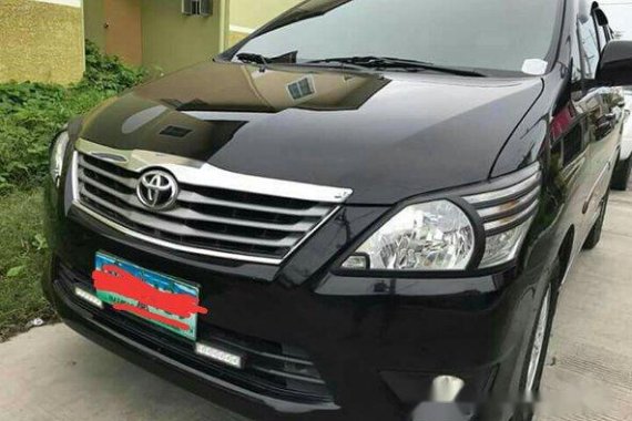 Toyota Innova 2012 Van diesel black for sale 