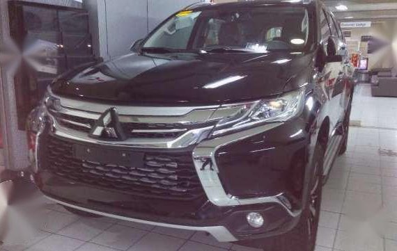Lowest offer 60k only 2017 Montero sport MT and Auto Inquire adventure