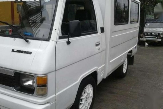 Mitsubishi L300 fb 96 model dual aircon