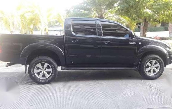 Toyota Hilux G 4x2 diesel manual like dmax strada ranger 2011.2012 suv