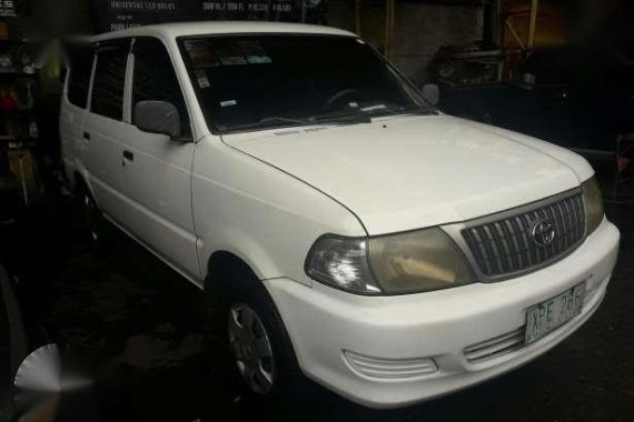 2004 Toyota Revo GL Diesel White For Sale