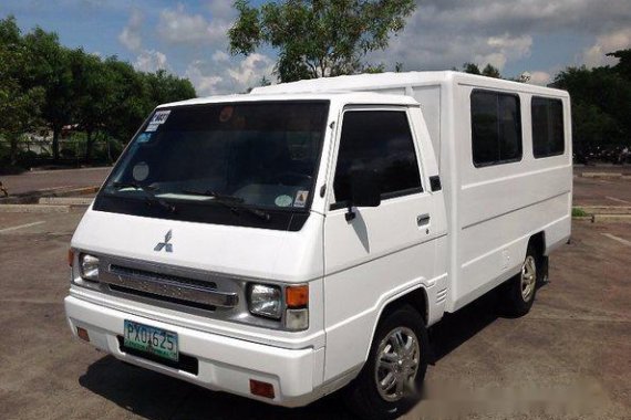 Mitsubishi L300 2010 for sale