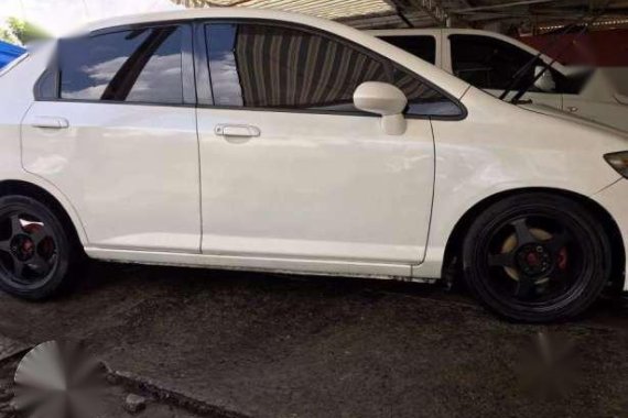 Honda City 2003 - Pearl White (manual) - RUSH