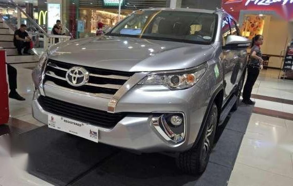 EXTENDED PROMO 2017 BRand New TOyota Fortuner 4x2 G DieseL ManuaL