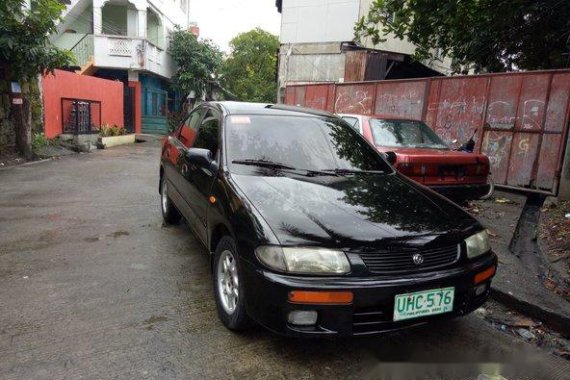 Mazda 323 1996 familia