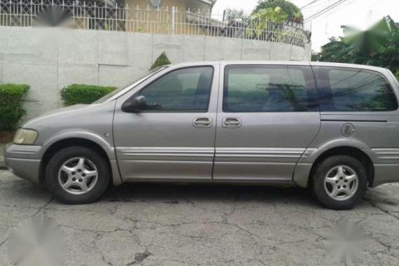 Chevrolet Heavy Venture 2001 AT Grey For Sale