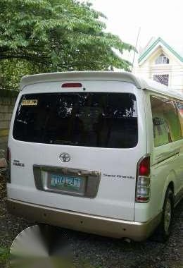 2012 toyota hiace supergrandia