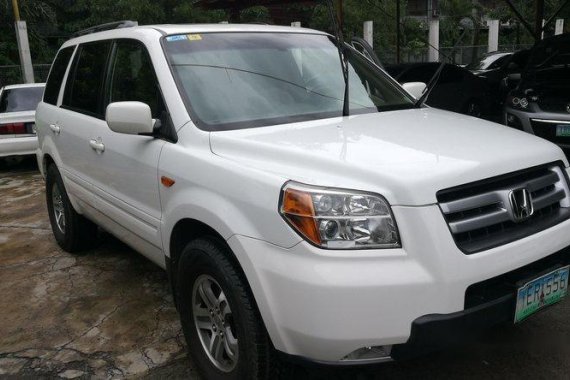 Honda Pilot 2007 SUV white for sale 