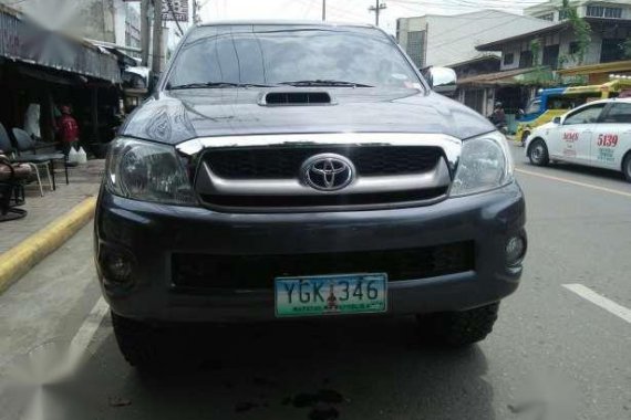 2010 Toyota Hillux G 4x4 AT Gray For Sale