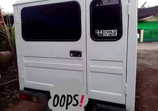 selling 2000 mitsubishi l300 fb