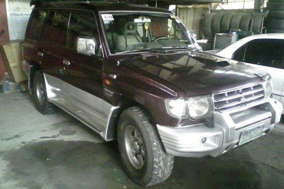 Mitsubishi Pajero 2003 SUV red for sale 