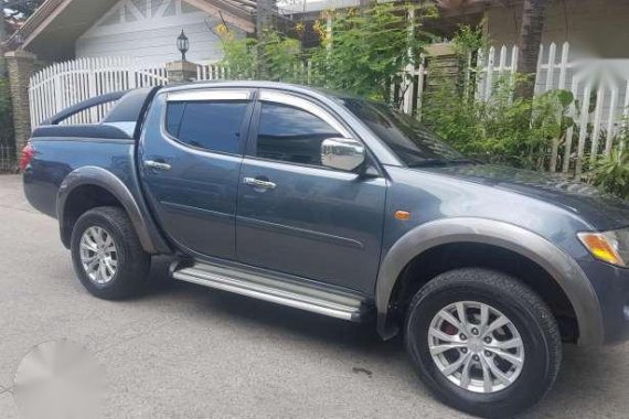 Mitsubishi strada 2007 4x4