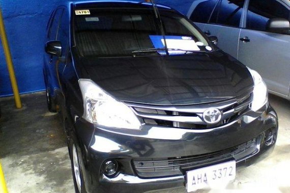 Toyota Avanza 2015 Van black for sale 