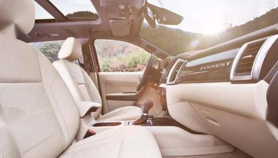 2017 All-New Everest Ford Everest 3.2 AT Premium with NAV Available