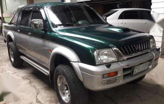 2000 mitsubishi strada 4x4 not hilux dmax