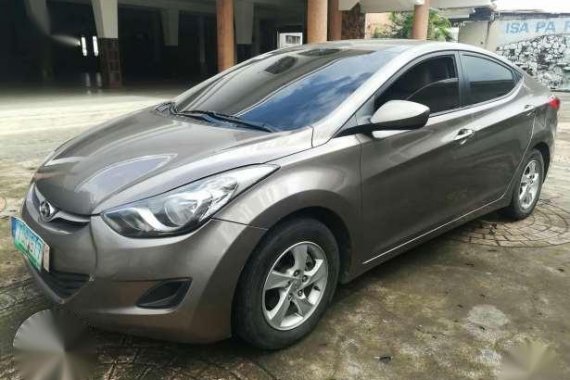 Elantra 2012