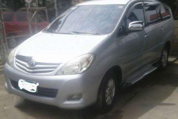 Toyota Innova G 2010 MT Silver For Sale
