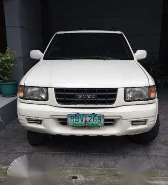 Isuzu Wizard 1998 AT White SUV For Sale