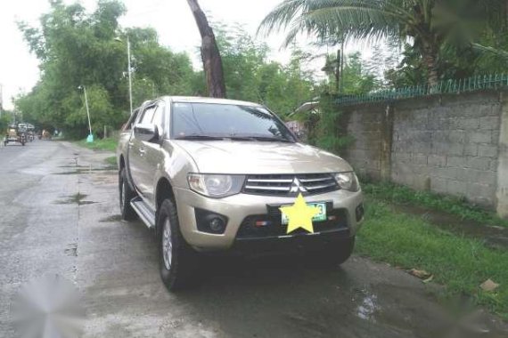 Mitsubishi Strada 2011 Glx MT first owned