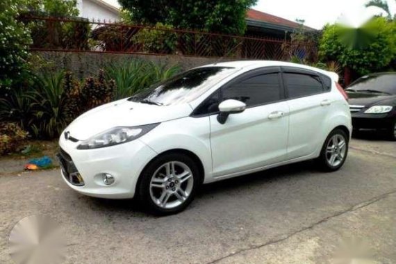 2011 Ford Fiesta S Automatic alt to Jazz Wigo Mirage picanto Swift