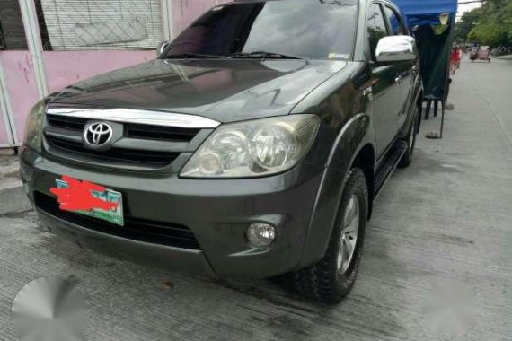 Toyota Fortuner G 2006 AT Gray For Sale