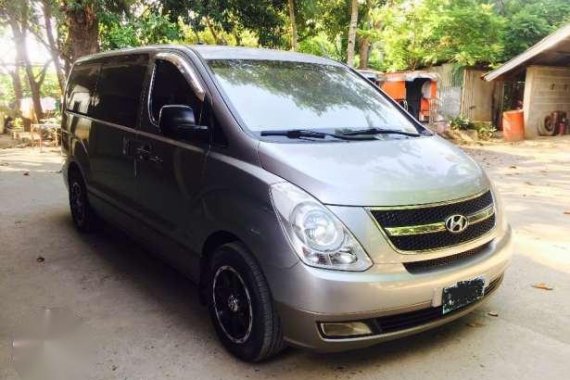 2012 Hyundai Grand Starex VGT CRDI MT Silver 