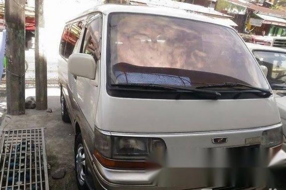 Toyota Hiace 1999 A/T white Van for sale 