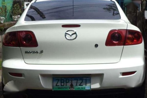 2005 Mazda 3 1.6 AT White Sedan For Sale