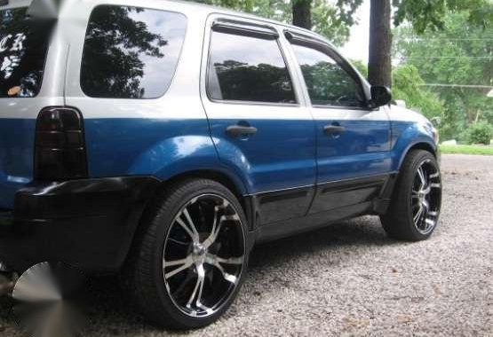 2006 Ford Escape 4x4 MT Blue For Sale