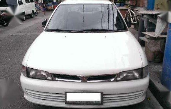 Mitsubishi Lancer GLXI