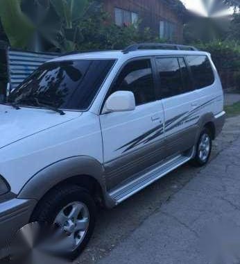 2004mdl toyota revo SR