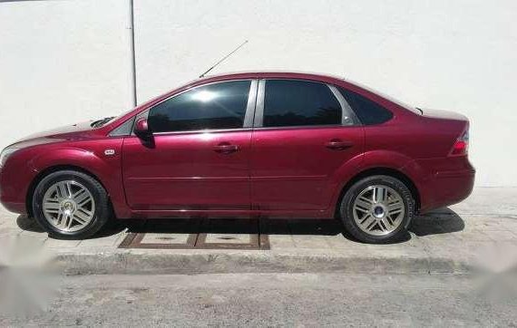FORD FOCUS 2007 AT Red Sedan For Sale