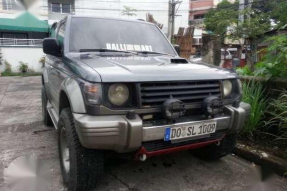 pajero 4x4 4m40 manual