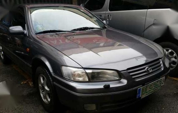 Toyota Camry 2.2 1996 AT Gray For Sale