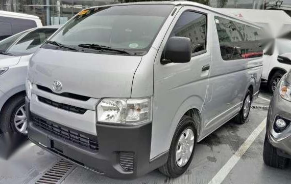 New 2017 Toyota HiAce Commuter MT For Sale