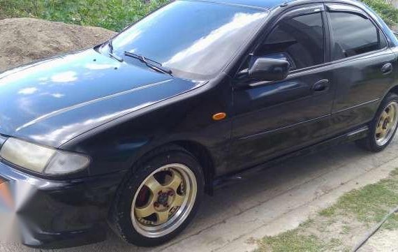 Mazda familia