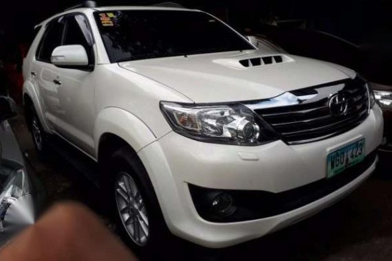 2013 Toyota Fortuner G 4x2 Matic VNT diesel Pearl White 1own