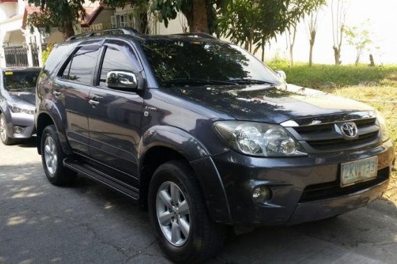 FOR SALE ; 2007 Toyota Fortuner