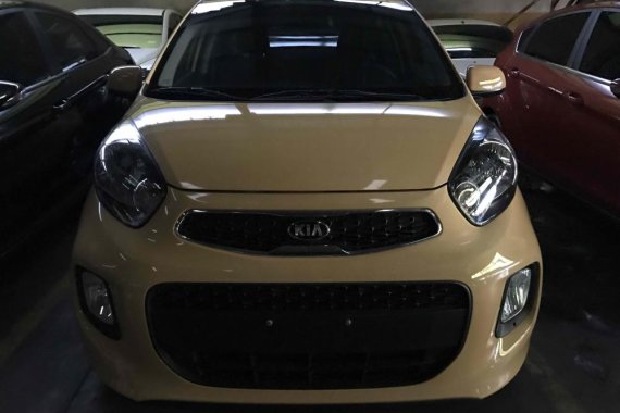 Almost brand new Kia Picanto Gasoline