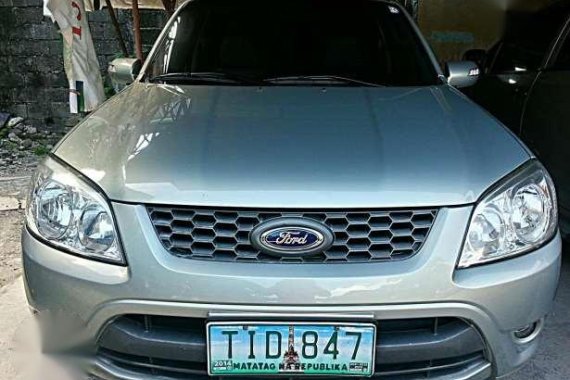 Ford Escape 2012 xlt good as brandnew