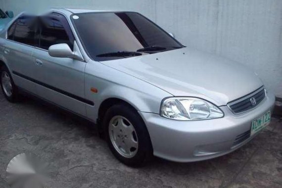 Honda Civic Vtec 1999 MT Silver For Sale