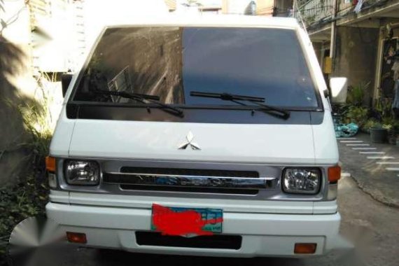 Mitsubishi L300 FB Exceed 2013 MT White 